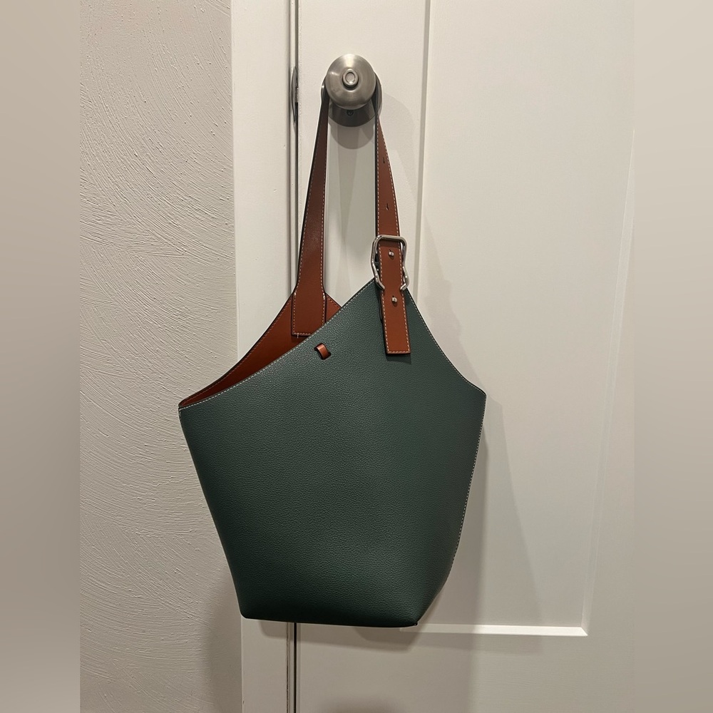 LEATHER SHOULDER BAG PURSE WITH COSMETIC BAG ‘CELESTE’